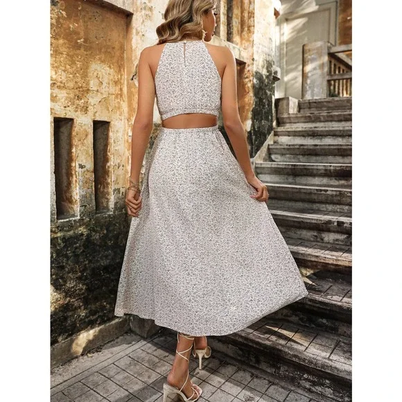boho Floral Print Cut Out Waist Halter midi Dress - Picture 4 of 9